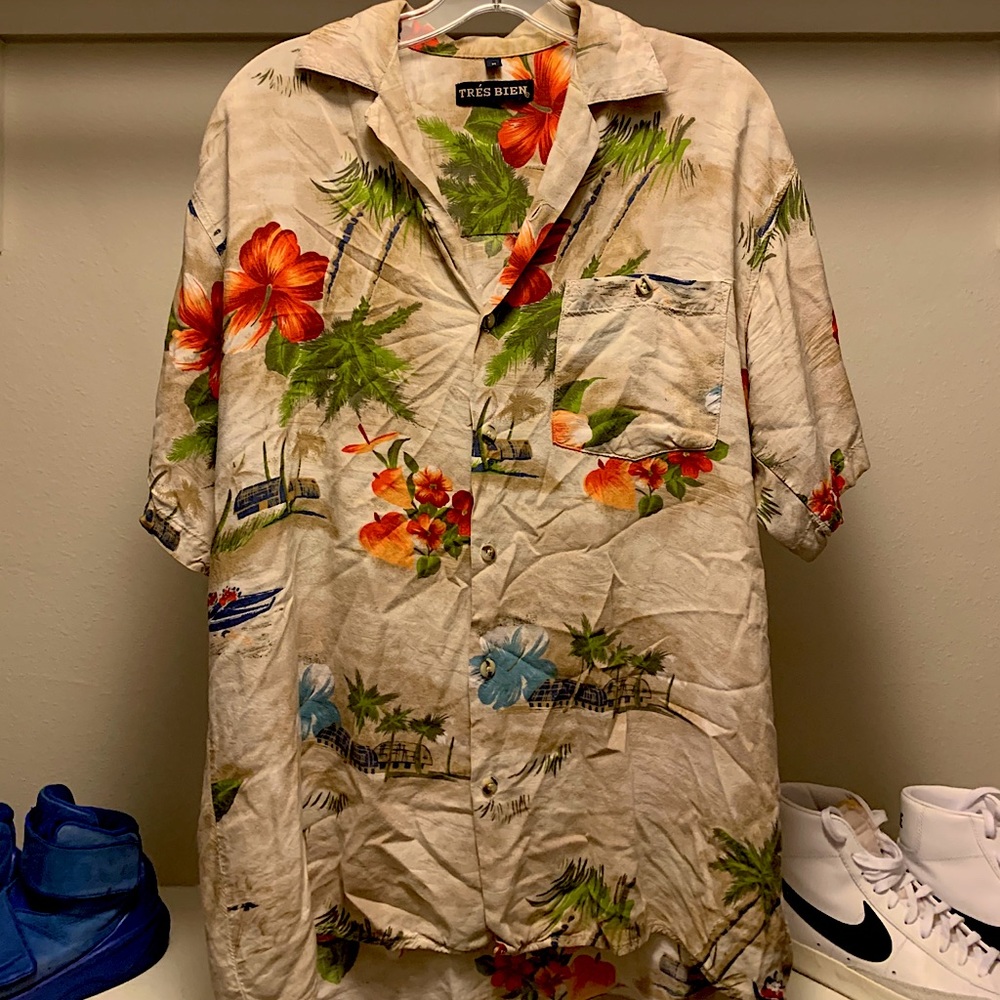 1970s Tres Bien Hawaiian Shirt